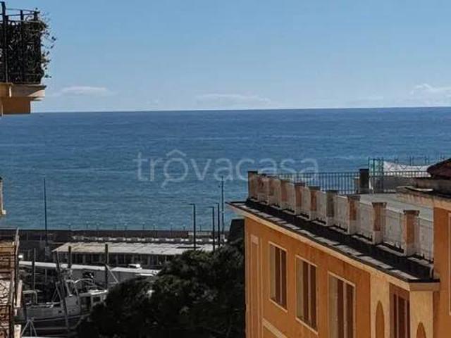 Appartamento in affitto a Sanremo via V. Gioberti, 50, arredato, terrazzo, vista mare TrovaCasa