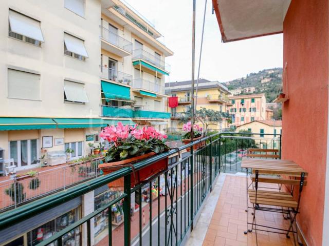 Appartamento in affitto a Santa Margherita Ligure via San Siro, 6, arredato, posto auto, terrazzo TrovaCasa