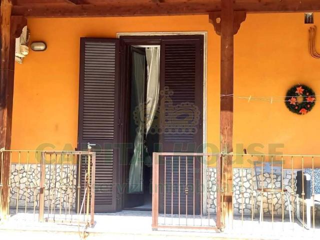 Appartamento in affitto a Santa Maria Capua Vetere via Albana, arredato, posto auto, terrazzo TrovaCasa