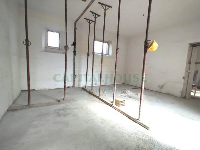 Appartamento in affitto a Santa Maria Capua Vetere via Fratelli De Simone, non arredato/vuoto, posto auto, ristrutturato TrovaCasa