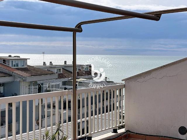 Appartamento in affitto a Santa Marinella via Michelangelo Buonarroti, arredato, box, terrazzo TrovaCasa