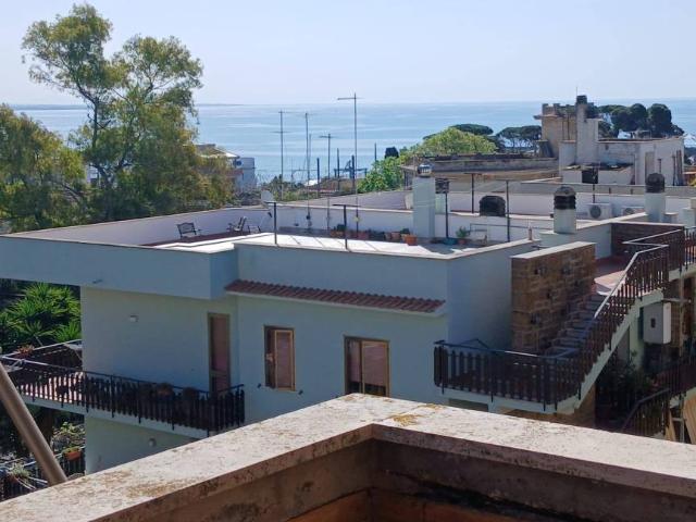 Appartamento in affitto a Santa Marinella RM