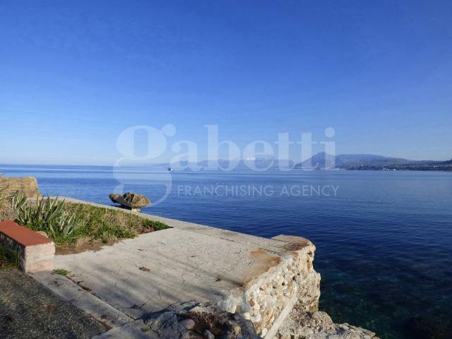 Appartamento in affitto a Santa Flavia