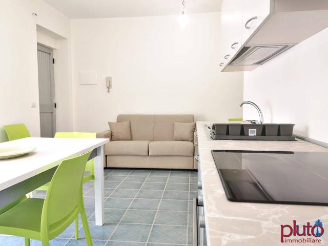 Appartamento in affitto a Santa Teresa di Riva via Regina Margherita, arredato, terrazzo, vista mare TrovaCasa