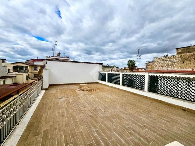 Appartamento in affitto a Sant'Antimo via a. Diaz, 26, non arredato/vuoto, terrazzo, buono stato TrovaCasa