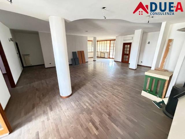 Appartamento in affitto a Sant'Arpino CE
