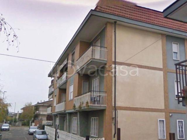 Appartamento in affitto a Santena via Toscana, 12, non arredato/vuoto, terrazzo, riscaldamento autonomo TrovaCasa