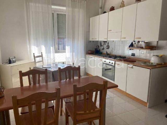 Appartamento in affitto a Saronno via Giuseppe Parini, 25, arredato, ascensore, ultimo piano TrovaCasa