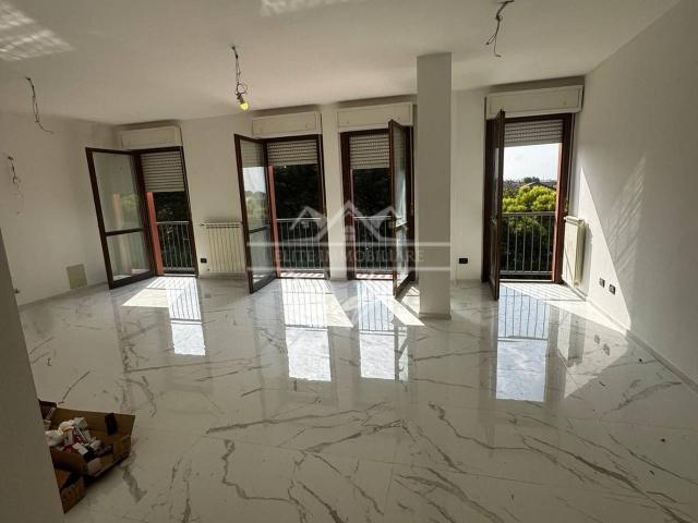 Appartamento in affitto a Sarzana