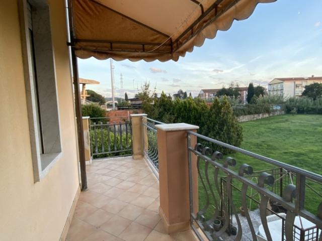Appartamento in affitto a Sarzana, arredato, balcone, doppi servizi TrovaCasa