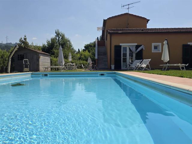 Appartamento in affitto a Sarzana la Spezia zona Santa Caterina