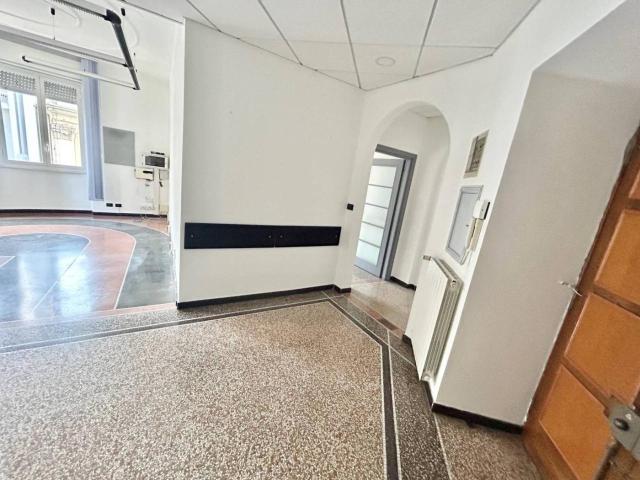 Appartamento in affitto a Savona