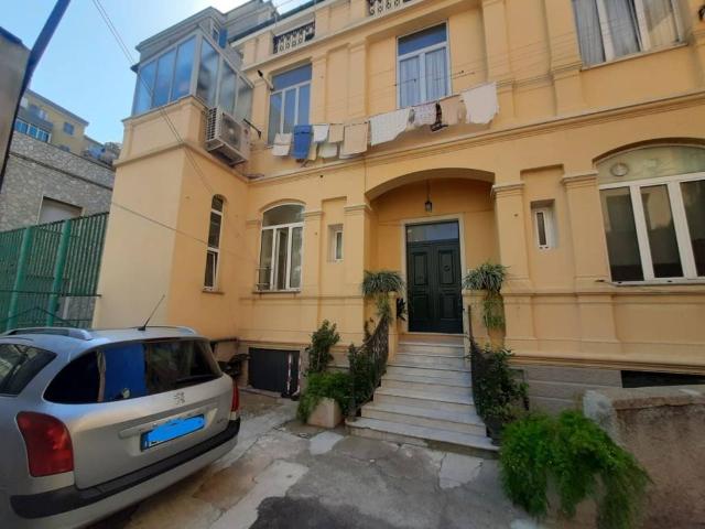 Appartamento in affitto a Savona SV