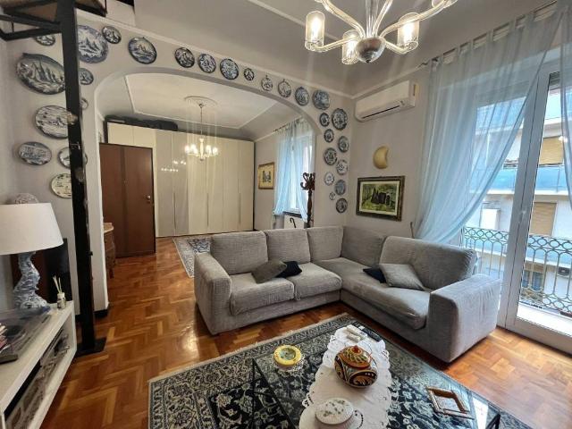 Appartamento in affitto a Savona SV