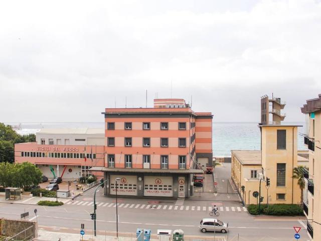 Appartamento in affitto a Savona SV