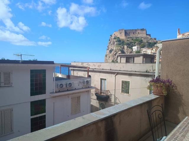 Appartamento in affitto a Scilla RC