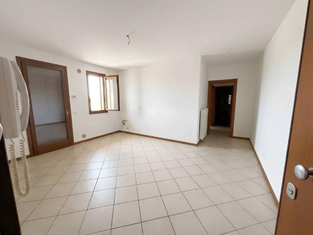 Appartamento in affitto a Scorzè via Luigi Einaudi, non arredato/vuoto, giardino privato, posto auto TrovaCasa
