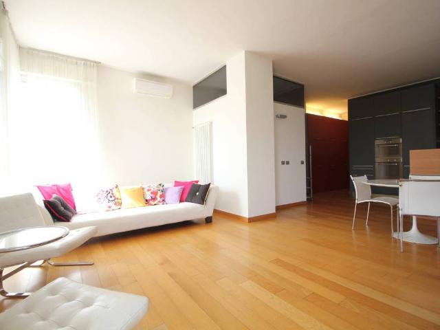 Appartamento in affitto a Segrate strada anulare torre, 3, arredato, aria condizionata, parquet TrovaCasa
