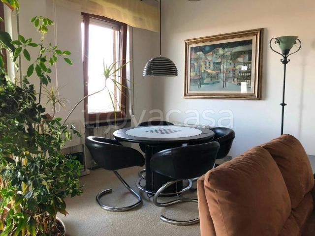 Appartamento in affitto a Segrate via Cassanese, arredato, box, terrazzo TrovaCasa