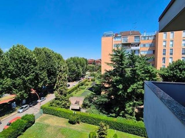 Appartamento in affitto a Segrate via Fratelli Cervi, 1, arredato, box, ristrutturato TrovaCasa