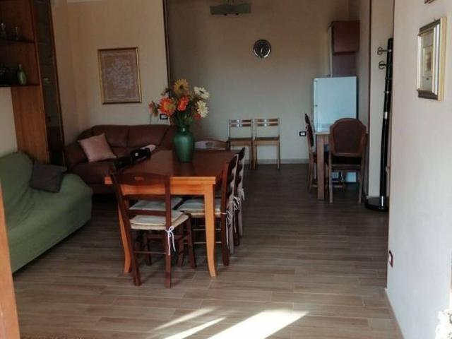 Appartamento in affitto a Sellia Marina CZ