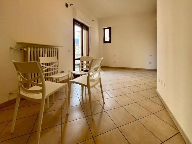 Appartamento in affitto a Sesto Fiorentino via Vincenzo Viviani, 37, arredato, vicinanze negozi, balcone TrovaCasa