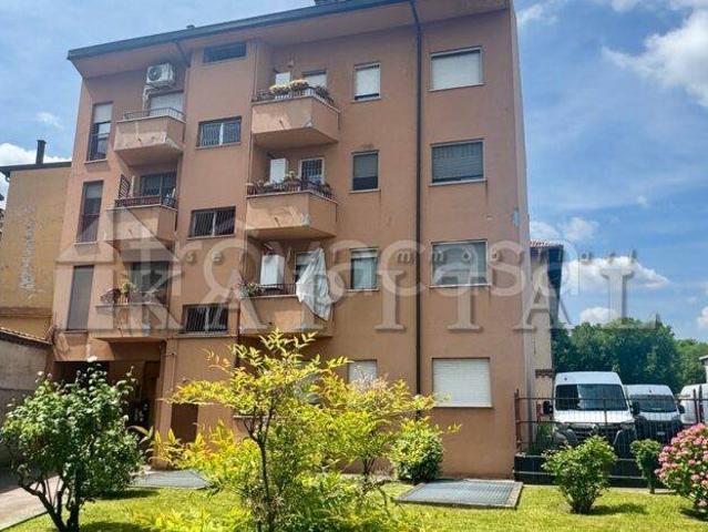 Appartamento in affitto a Sesto San Giovanni via Fratelli Cairoli, 55, arredato, terrazzo, riscaldamento autonomo TrovaCasa