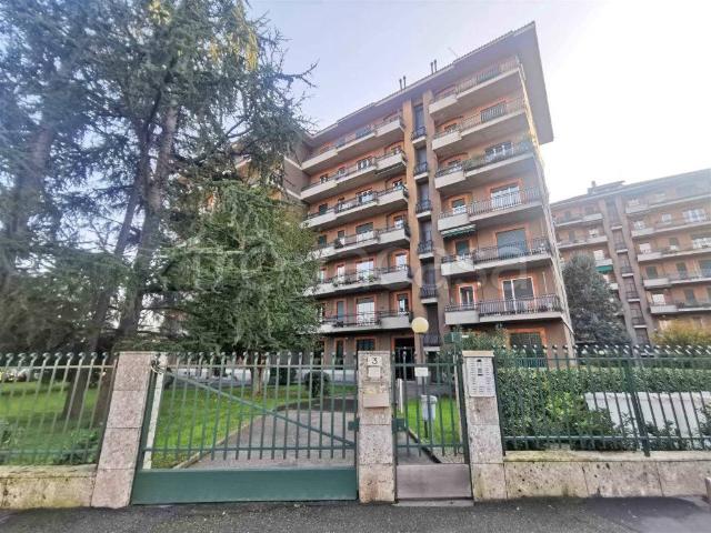 Appartamento in affitto a Sesto San Giovanni via Podgora, 3, arredato, ascensore, centrale TrovaCasa