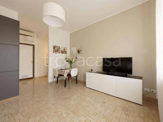 Appartamento in affitto a Sesto San Giovanni via Risorgimento, arredato, studio TrovaCasa