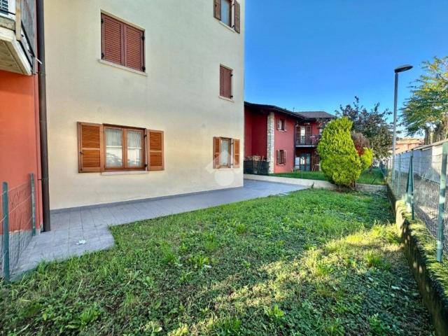 Appartamento in affitto a Seriate via Giacomo Leopardi, 44, arredato, giardino privato, box TrovaCasa