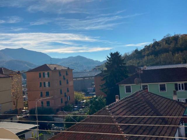 Appartamento in affitto a Serra Riccò GE