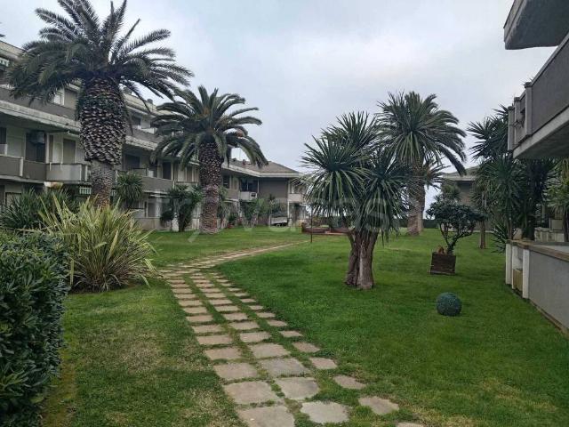 Appartamento in affitto a Silvi via Leonardo Da Vinci, arredato, giardino, terrazzo TrovaCasa
