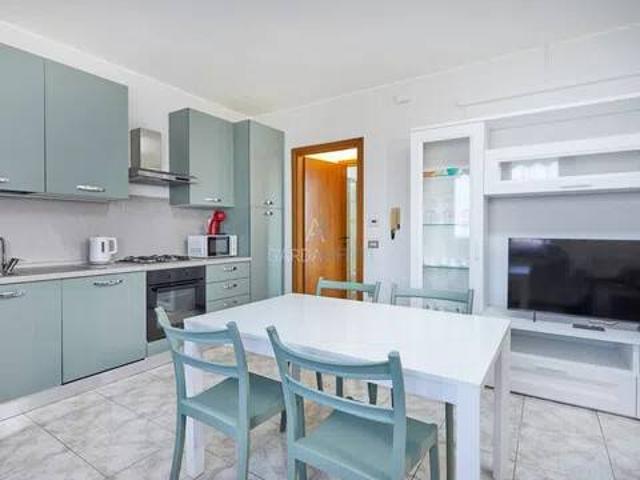 Appartamento in affitto a Sirmione BS