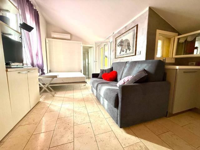 Appartamento in affitto a Sirmione BS