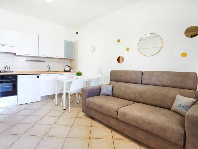 Appartamento in affitto a Sirmione via Ortigara, 9, box, terrazzo, lavatrice TrovaCasa
