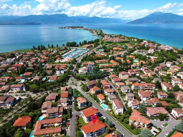 Appartamento in affitto a Sirmione via Roma, 31, arredato, zona residenziale, aria condizionata TrovaCasa