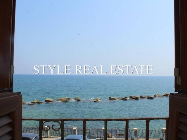 Appartamento in affitto a Siracusa lungomare di Levante Elio Vittorini, arredato, terrazzo, vista mare TrovaCasa