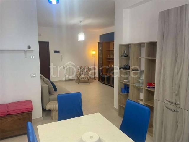 Appartamento in affitto a Siracusa, riscaldamento autonomo, zona residenziale, veranda TrovaCasa