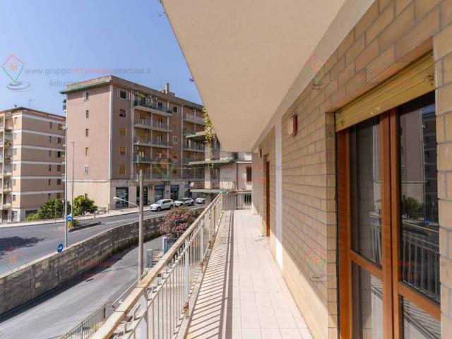 Appartamento in affitto a Siracusa SR