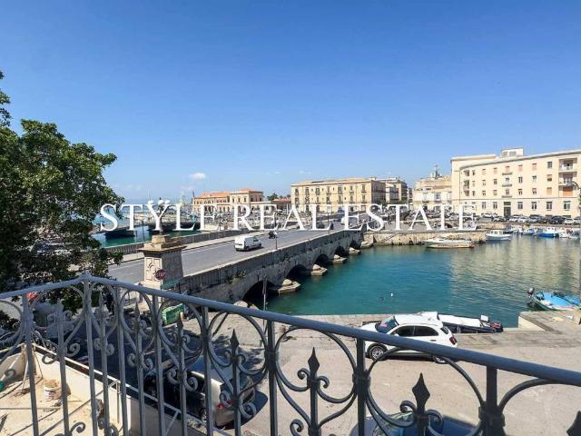 Appartamento in affitto a Siracusa SR