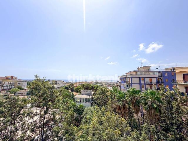 Appartamento in affitto a Siracusa via Damone, vista panoramica, luminoso, studio TrovaCasa
