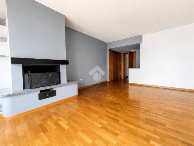 Appartamento in affitto a Sondrio SO