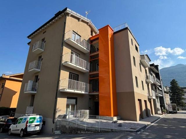 Appartamento in affitto a Sondrio SO