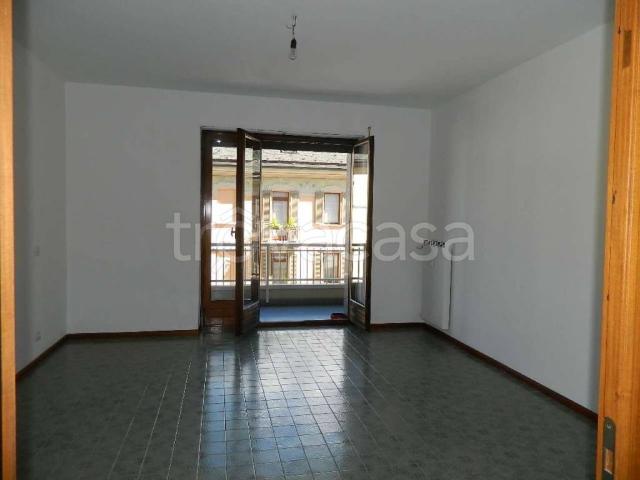 Appartamento in affitto a Sondrio via Alessi 16, ascensore, parquet, luminoso TrovaCasa