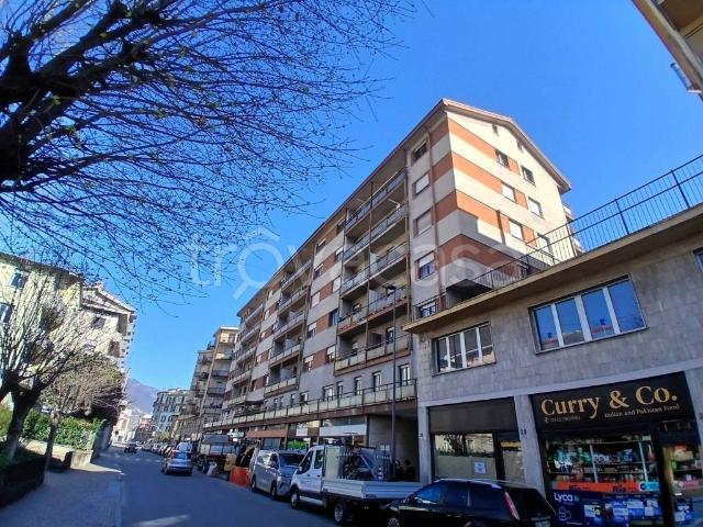 Appartamento in affitto a Sondrio via Giuseppe Mazzini, 25, arredato, terrazzo, riscaldamento centralizzato TrovaCasa