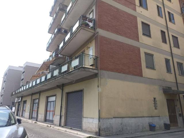 Appartamento in affitto a Sora l.Cavour, arredato, buono stato, cantina TrovaCasa