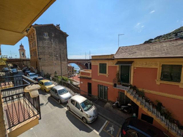 Appartamento in affitto a Sori GE
