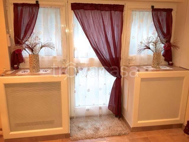 Appartamento in affitto a Sperlonga, non arredato/vuoto, riscaldamento centralizzato, ingresso indipendente TrovaCasa