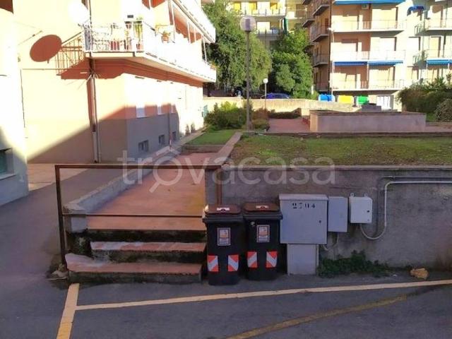 Appartamento in affitto a Spotorno via Costantino, 5, angolo cottura, bagno finestrato, ripostiglio TrovaCasa