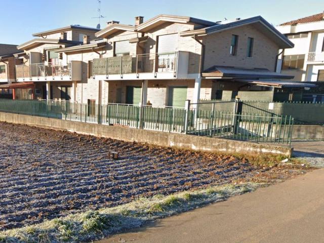 Appartamento in affitto a Turate CO
